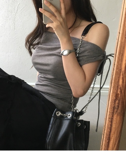 Teem Store(チームストア)の「アシメショルダー風サイドギャザーリボン結びトップス(Tシャツ/カットソー・レディース・ホワイト/グレー/ピンク・F)」の20枚目の写真