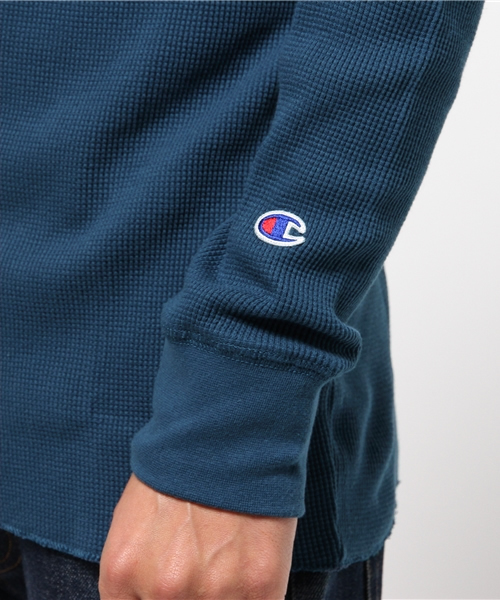 Champion(チャンピオン)の「【Champion/チャンピオン】メンズ ベーシック ロングスリーブTシャツ(Tシャツ/カットソー・メンズ・ブルー系その他/ホワイト/グレー系その他・X-LARGE/LARGE/MEDIUM)」の7枚目の写真