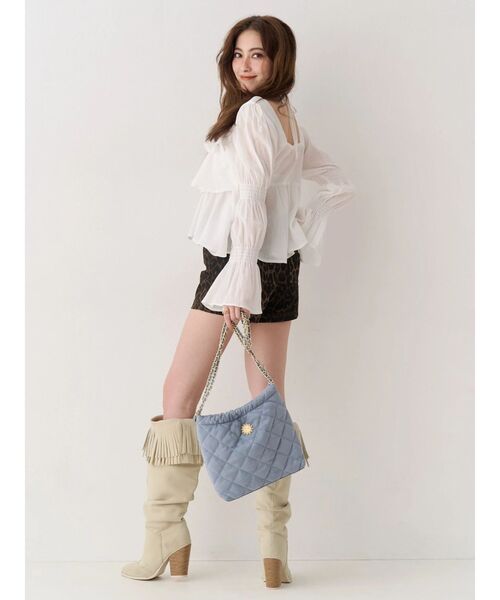 EVRIS(エヴリス)の「フリルボリュームチュニック(シャツ/ブラウス・レディース・イエロー/ホワイト/ブラック・FREE)」の9枚目の写真