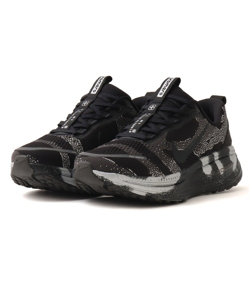 NIKE(ナイキ)の「NIKE ZOOM VOMERO 18 DSRPT / ナイキ ズーム ボメロ 18 DSRPT 【SP】(スニーカー・メンズ・ブラック・26.0cm/26.5cm/27.0cm/27.5cm/28.0cm/28.5cm/29.0cm/30.0cm/25.5cm)」の1枚目の写真