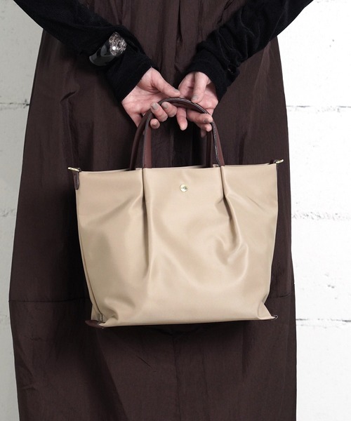 Legato Largo(レガートラルゴ)の「"02"≪Legato Largo≫肩楽 2ポケット ナイロン 2WAY ショルダーバッグ(ショルダーバッグ・レディース・ベージュ/ネイビー/ブラック/グレー/ライトブラウン・ONE SIZE)」の22枚目の写真