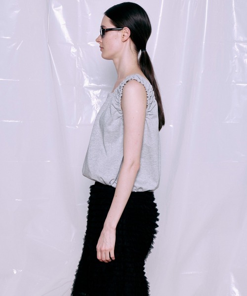 MAISON SPECIAL(メゾンスペシャル)の「2WAY French Terry Gathered Top/2WAY裏毛ギャザートップス(タンクトップ・レディース・グレー/ミント/ブラック・FREE)」の5枚目の写真