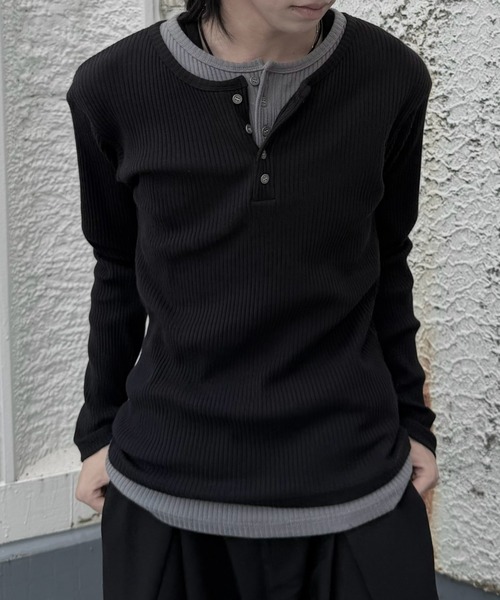 Never mind the XU / Chikashitsu+(ネバーマインド ザ エックスユー / チカシツプラス)の「【nmtc+】layered henley neck long sleeve / 【エヌエムティーシープラス】レイヤードヘンリーネック長袖Tシャツ(Tシャツ/カットソー・メンズ・ブラック/グレー・ONE SIZE)」の18枚目の写真