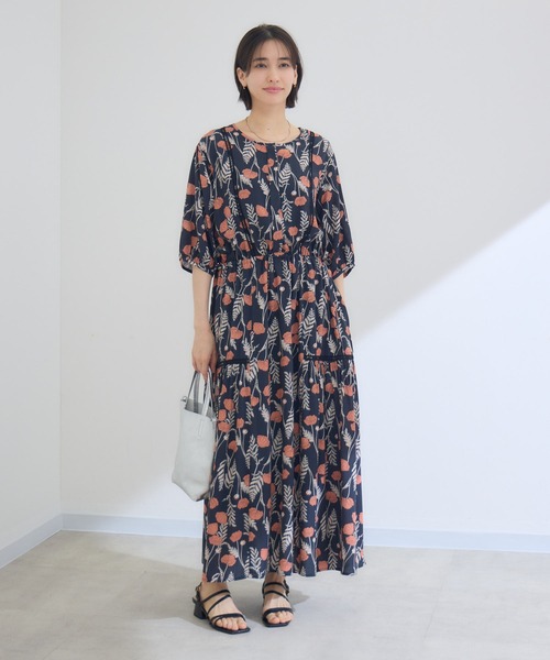 Pillini(ピリーニ)の「ウエストドロスト花柄ティアードワンピース/ケシプリントワンピース(ワンピース・レディース・ブラック/オフホワイト・FREE)」の17枚目の写真