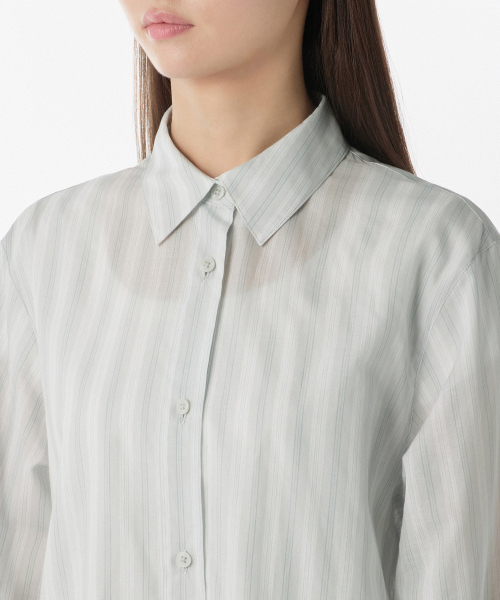MUSINSA STANDARD WOMAN（ムシンサスタンダードウーマン）の「ウィメンズリラックスドマルチストライプシャツ[ライトグレー]（シャツ/ブラウス・レディース・その他・X-SMALL/SMALL/MEDIUM/LARGE）」の5枚目の写真