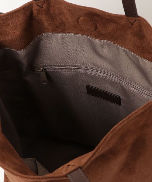Un coeur(アンクール)の「【Un coeur/アンクール】SUEDE DRAPE 2WAY TOTE / スエード ドレープ 2ウェイショルダー kareem / K906021(ショルダーバッグ・レディース・グレー/キャメル・FREE)」の5枚目の写真