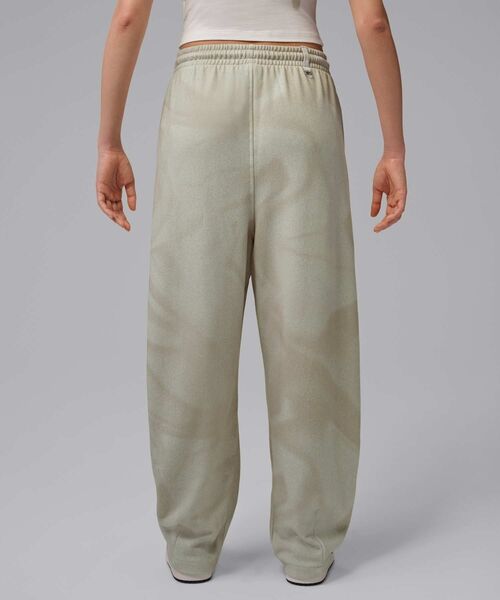 JORDAN BRAND(ジョーダンブランド)の「ジョーダン フリース ウィメンズ バギー パンツ / Jordan Fleece Women's Baggy Pants IR7792-133 Sail(その他パンツ・レディース・クリーム・M/L/S/XL/XS)」の9枚目の写真