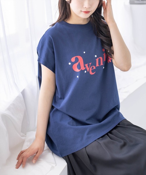 CLEAR BASIC（クリアベーシック）の「フレンチスリーブパール付きプリントロゴTシャツ［骨格ナチュラル/ゆったり/体型カバー/カジュアル］（Tシャツ/カットソー・レディース・ネイビー/サックスブルー/ブラック/ホワイト系その他/ホワイト系その他2・F）」の4枚目の写真