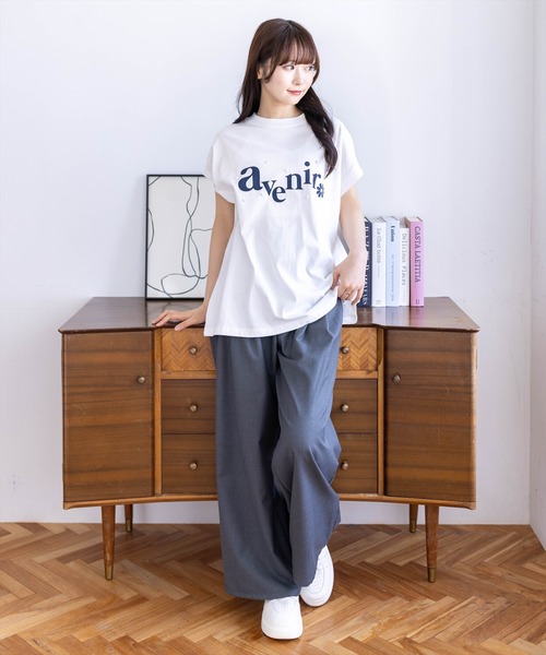 CLEAR BASIC（クリアベーシック）の「フレンチスリーブパール付きプリントロゴTシャツ［骨格ナチュラル/ゆったり/体型カバー/カジュアル］（Tシャツ/カットソー・レディース・ネイビー/サックスブルー/ブラック/ホワイト系その他/ホワイト系その他2・F）」の10枚目の写真