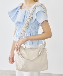 P.V.T（ピーブイティー）の「ロープハンドルショルダーバッグ（ショルダーバッグ）」