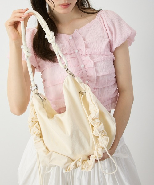 P.V.T(ピーブイティー)の「ロープハンドルショルダーバッグ(ショルダーバッグ・レディース・LT.Gray/PINK/White/Yellow/Black・F)」の3枚目の写真