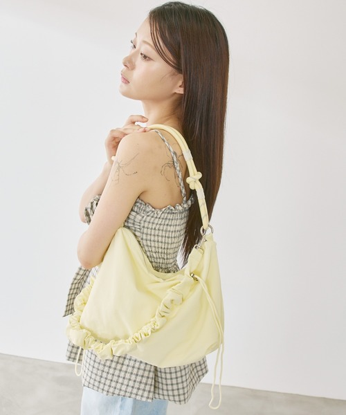 P.V.T(ピーブイティー)の「ロープハンドルショルダーバッグ(ショルダーバッグ・レディース・LT.Gray/PINK/White/Yellow/Black・F)」の17枚目の写真