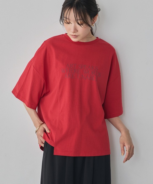 hunch(ハンチ)の「USAコットン アシメロゴ Tシャツ(Tシャツ/カットソー・レディース・オフホワイト/レッド/チャコール・FREE)」の1枚目の写真