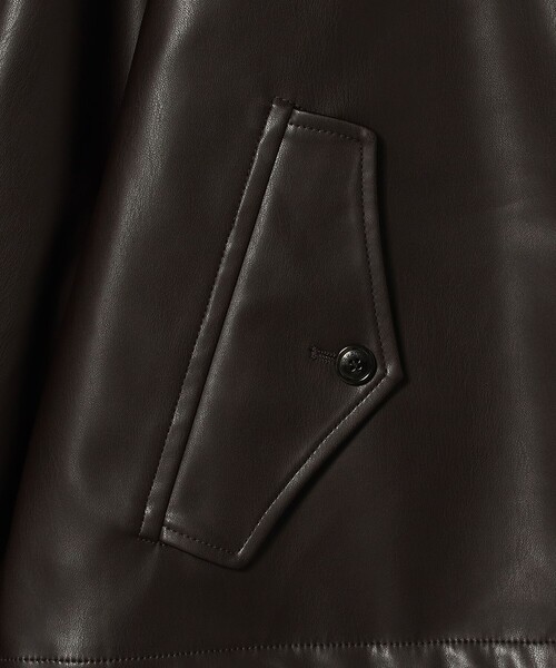 BEAMS F(ビームスエフ)の「【別注】BARACUTA / G4 フェイクレザー ショート ブルゾン(ブルゾン・メンズ・ダークブラウン・38/42/40)」の18枚目の写真