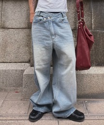UNDERSTATEMENTs（アンダーステイトメント）の「【ユニセックス】ゼブラ柄革パッチクロスウエストデニムパンツ/ワイドストレート（デニムパンツ）」