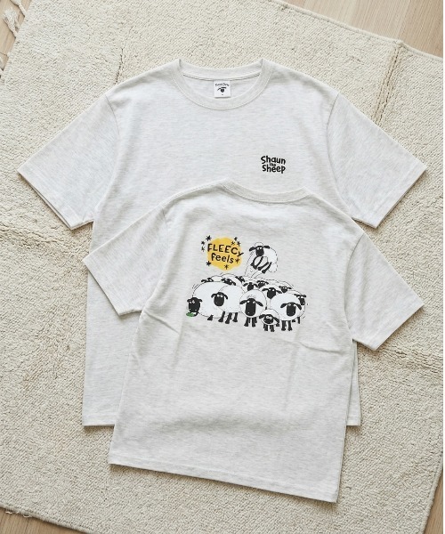 ALWAYS GOOD TIME(オルウェイズグッドタイム)の「【Shaun the Sheep/ひつじのショーン】キャラクターワンポイント刺繍&バックプリント半袖Tシャツ(DRY)ユニセックス(Tシャツ/カットソー・メンズ・オートミール/ライトイエロー/ネイビー/サックスブルー・LARGE/MEDIUM)」の1枚目の写真