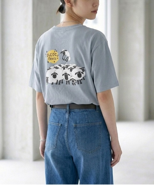 ALWAYS GOOD TIME(オルウェイズグッドタイム)の「【Shaun the Sheep/ひつじのショーン】キャラクターワンポイント刺繍&バックプリント半袖Tシャツ(DRY)ユニセックス(Tシャツ/カットソー・メンズ・オートミール/ライトイエロー/ネイビー/サックスブルー・LARGE/MEDIUM)」の17枚目の写真