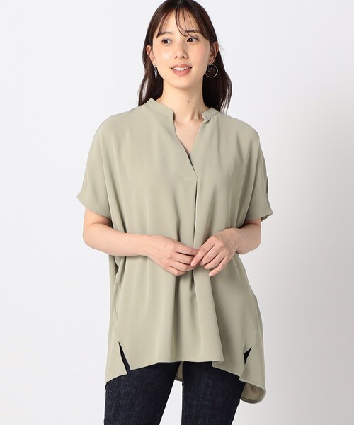 Grand PARK（グランドパーク）の「ONOFF兼用　スキッパーブラウス（シャツ/ブラウス・レディース・ベージュ/ホワイト/ブラック/ライトグリーン・FREE）」の4枚目の写真