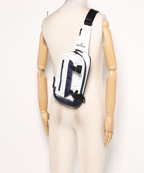 NAUTICA（ノーティカ）の「【NAUTICA/ノーティカ】 NTC-12 ボディバッグ（ボディバッグ/ウエストポーチ・メンズ・ブラック/ホワイト・FREE）」の6枚目の写真