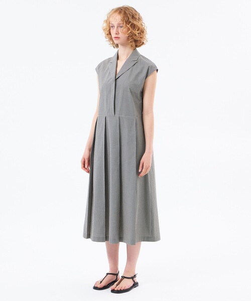 MACKINTOSH PHILOSOPHY(マッキントッシュ フィロソフィー)の「エアリーサッカーワンピース(ワンピース・レディース・ベージュ/ブラック・38/36)」の3枚目の写真
