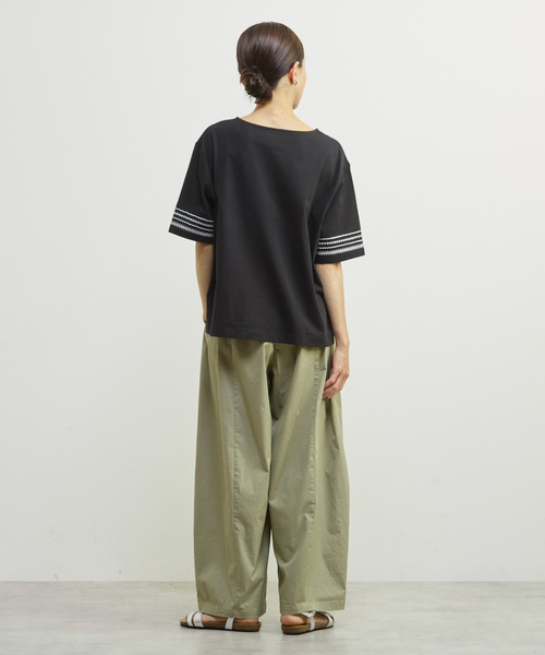 MELROSE claire(メルローズ クレール)の「【袖刺しゅう&スパンコール プルオーバー】(Tシャツ/カットソー・レディース・ブルー/ホワイト/ブラック・FREE)」の8枚目の写真