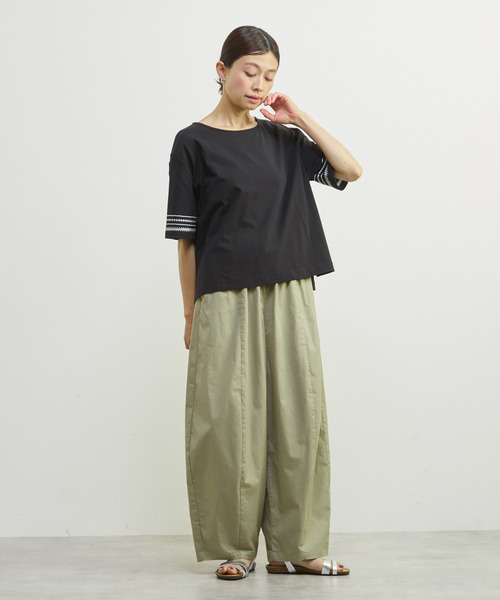 MELROSE claire(メルローズ クレール)の「【袖刺しゅう&スパンコール プルオーバー】(Tシャツ/カットソー・レディース・ブルー/ホワイト/ブラック・FREE)」の12枚目の写真