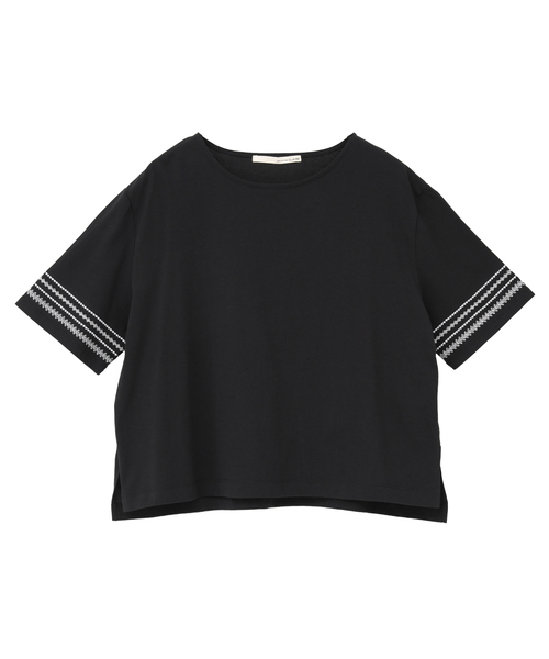 MELROSE claire(メルローズ クレール)の「【袖刺しゅう&スパンコール プルオーバー】(Tシャツ/カットソー・レディース・ブルー/ホワイト/ブラック・FREE)」の14枚目の写真