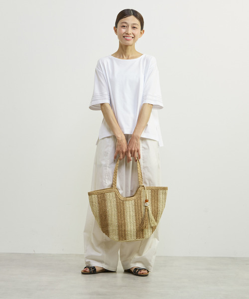 MELROSE claire(メルローズ クレール)の「【袖刺しゅう&スパンコール プルオーバー】(Tシャツ/カットソー・レディース・ブルー/ホワイト/ブラック・FREE)」の15枚目の写真
