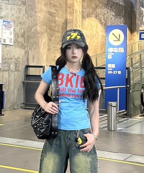 AsheKsha(アシクシャ)の「アルファベットプリント半袖(Tシャツ/カットソー・レディース・ブルー・M)」の12枚目の写真
