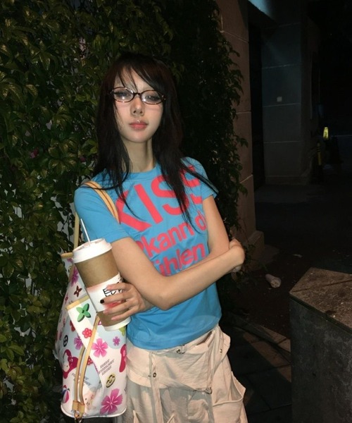 AsheKsha(アシクシャ)の「アルファベットプリント半袖(Tシャツ/カットソー・レディース・ブルー・M)」の22枚目の写真