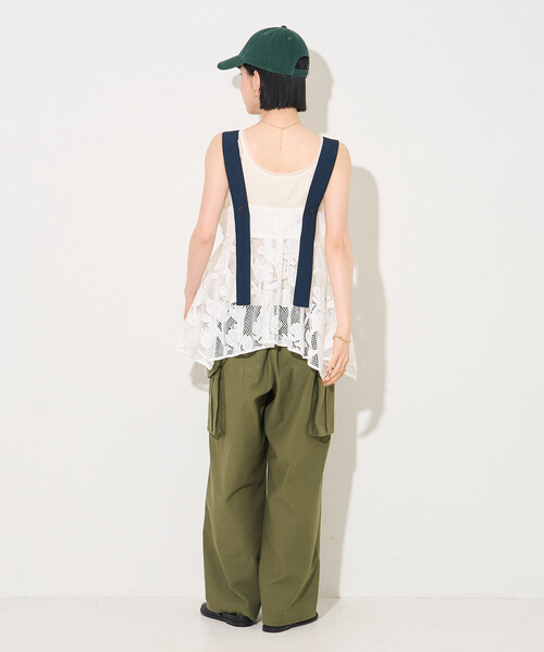 Firsthand（ファーストハンド）の「Firsthand/ファーストハンド フラワーモチーフ バテンレース イレヘム キャミソール トップス 【限定展開】（キャミソール・レディース・オフホワイト/ブラック・FREE）」の9枚目の写真