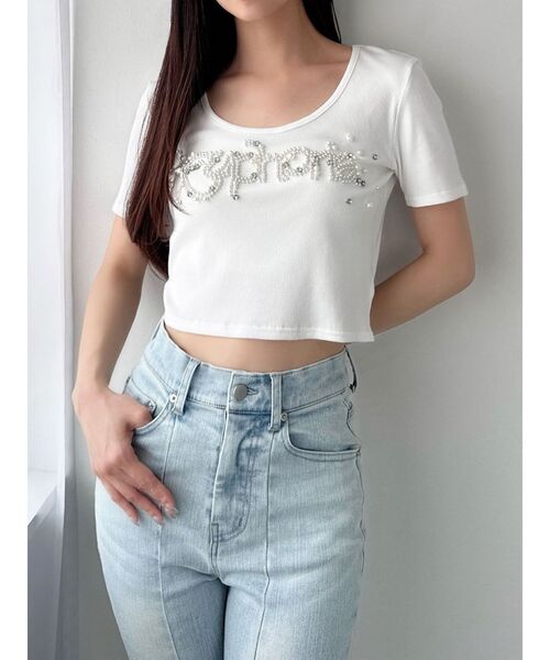 RESEXXY（リゼクシー）の「デコラティブクロップドTシャツ（Tシャツ/カットソー・レディース・ベージュ/ホワイト/ブラック・FREE）」の2枚目の写真