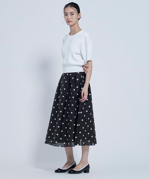 TOCCA（トッカ）の「ROMANCE KNIT ニット（ニット/セーター・レディース・ベージュ系/ブラウン系/ブラック系/アイボリー系・SMALL/MEDIUM）」の16枚目の写真