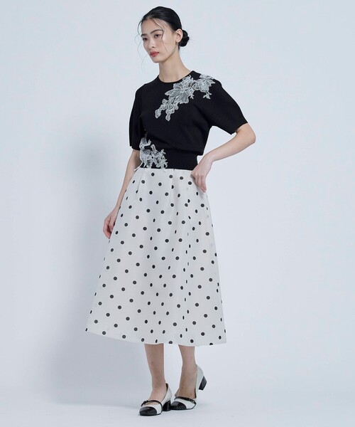 TOCCA（トッカ）の「ROMANCE KNIT ニット（ニット/セーター・レディース・ベージュ系/ブラウン系/ブラック系/アイボリー系・SMALL/MEDIUM）」の19枚目の写真