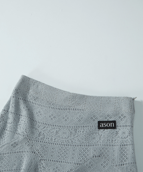 ASON（アズオン）の「WAVY LACE MIDI SKIRT / LIGHT BLUE（スカート・レディース・その他・FREE）」の4枚目の写真