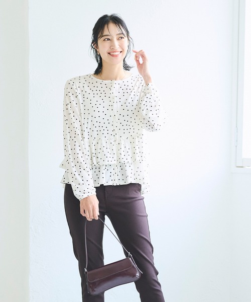 coca(coca)(コカ)の「シアージョーゼットフリルカーディガン(カーディガン/ボレロ・レディース・ブラック/ドット・L/M/S)」の3枚目の写真