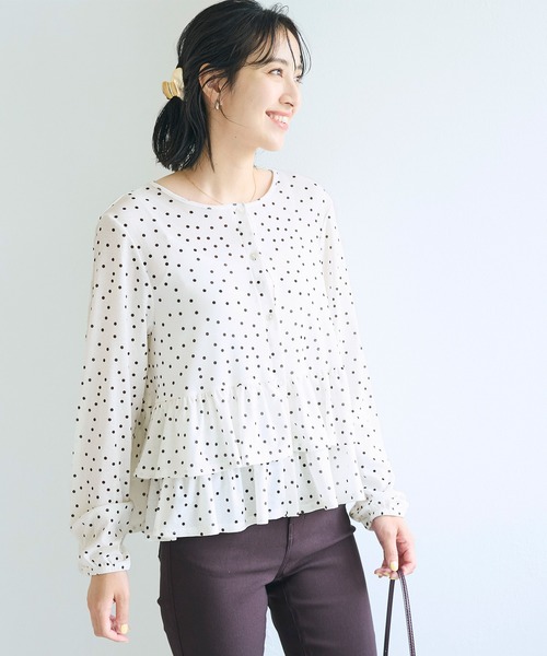 coca(coca)(コカ)の「シアージョーゼットフリルカーディガン(カーディガン/ボレロ・レディース・ブラック/ドット・L/M/S)」の5枚目の写真