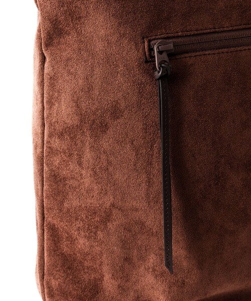 Un coeur(アンクール)の「【Un coeur/アンクール】K906021 SUEDE DRAPE 2WAY TOTE(トートバッグ・メンズ・キャメル・FREE)」の6枚目の写真