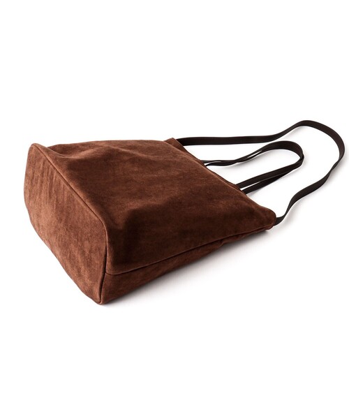 Un coeur(アンクール)の「【Un coeur/アンクール】K906021 SUEDE DRAPE 2WAY TOTE(トートバッグ・メンズ・キャメル・FREE)」の11枚目の写真