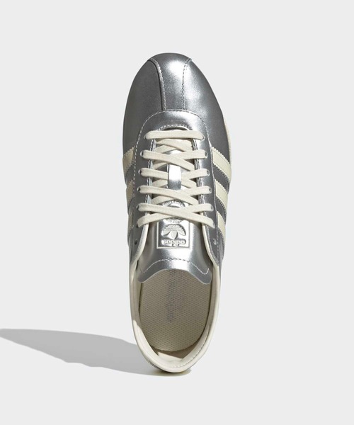 adidas（アディダス）の「トーキョ― シューズ / アディダスオリジナルス adidas Originals（スニーカー・レディース・シルバー・22.0cm/22.5cm/23.0cm/23.5cm/24.0cm/24.5cm/25.0cm/25.5cm/26.0cm/26.5cm/27.0cm/27.5cm/28.0cm/28.5cm/29.0cm）」の2枚目の写真