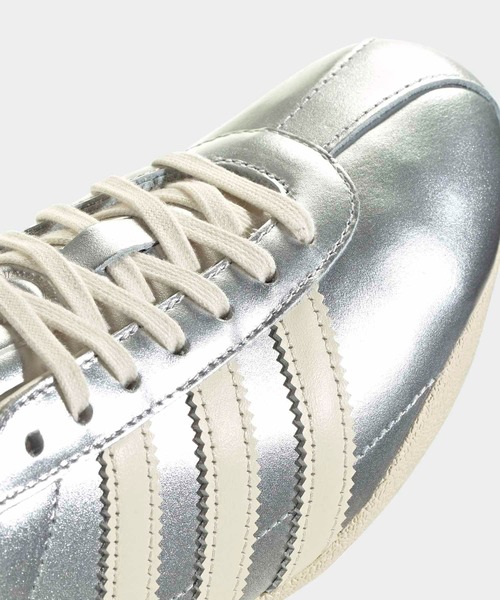 adidas（アディダス）の「トーキョ― シューズ / アディダスオリジナルス adidas Originals（スニーカー・レディース・シルバー・22.0cm/22.5cm/23.0cm/23.5cm/24.0cm/24.5cm/25.0cm/25.5cm/26.0cm/26.5cm/27.0cm/27.5cm/28.0cm/28.5cm/29.0cm）」の8枚目の写真