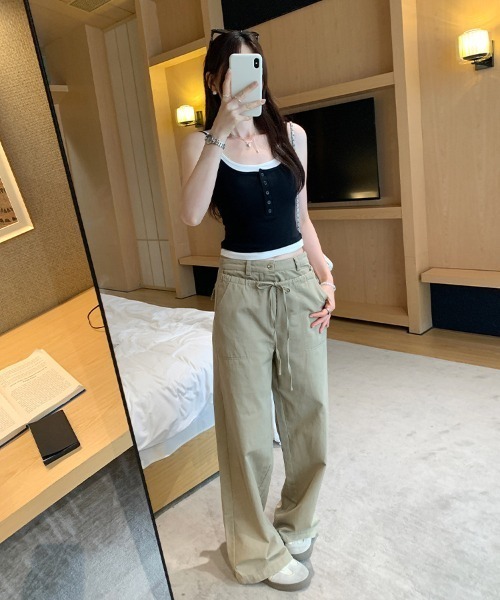 SHEPP(シープ)の「【カップ付き】フェイクレイヤード ヘンリーネック ノースリーブ リブタンクトップ(タンクトップ・レディース・レッド/グレー/ブラウン/ネイビー/ブラック・F)」の14枚目の写真
