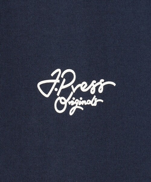 J.PRESS(ジェイプレス)の「【着回し抜群】J.PRESS MEN グラフィックロゴ ロングスリーブ Tシャツ(Tシャツ/カットソー・メンズ・ライトグレー系/ホワイト系/ネイビー系・LARGE/SMALL/MEDIUM/X-LARGE)」の22枚目の写真