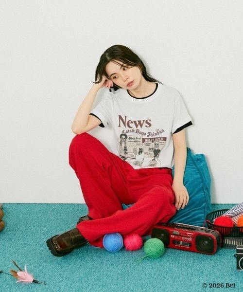 JEANASIS(ジーナシス)の「【Bei×JEANASIS】News Print TEE/1068920(Tシャツ/カットソー・レディース・ブラック/ホワイト・FREE)」の6枚目の写真