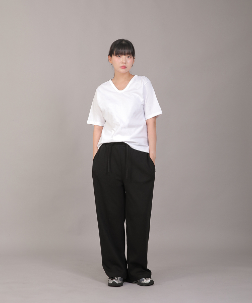 SAINTCREW(セントクルー)の「ミニマルソフトVネック半袖TシャツVSR-8A08ホワイト(Tシャツ/カットソー・レディース・その他・FREE)」の3枚目の写真