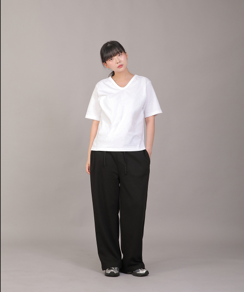 SAINTCREW(セントクルー)の「ミニマルソフトVネック半袖TシャツVSR-8A08ホワイト(Tシャツ/カットソー・レディース・その他・FREE)」の9枚目の写真