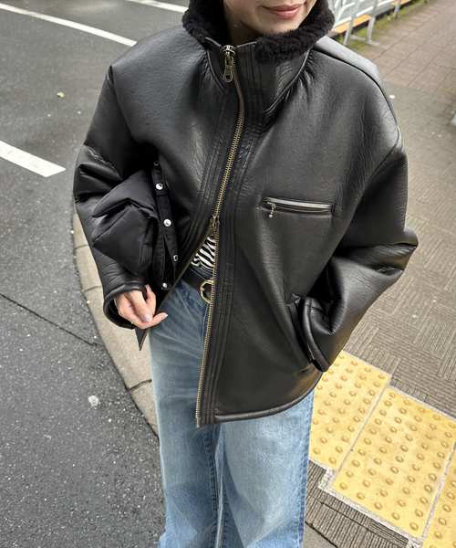 JOURNAL STANDARD(ジャーナルスタンダード)の「《WEB限定追加》フェイクレザーボアブルゾン(ライダースジャケット・レディース・ブラック/ブラウン・FREE)」の6枚目の写真