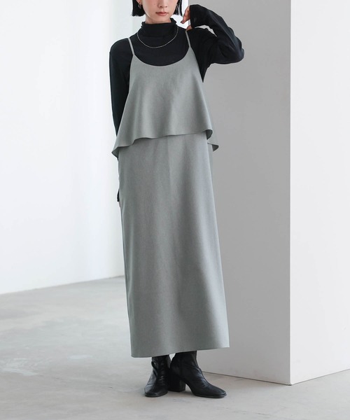 for/c（フォーシー）の「フェイクレイヤードキャミワンピース【サスティナブル】（ワンピース・レディース・チャコール/ライトグレー・L/M）」の2枚目の写真
