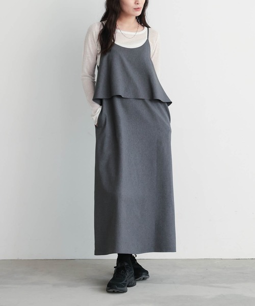 for/c（フォーシー）の「フェイクレイヤードキャミワンピース【サスティナブル】（ワンピース・レディース・チャコール/ライトグレー・L/M）」の6枚目の写真