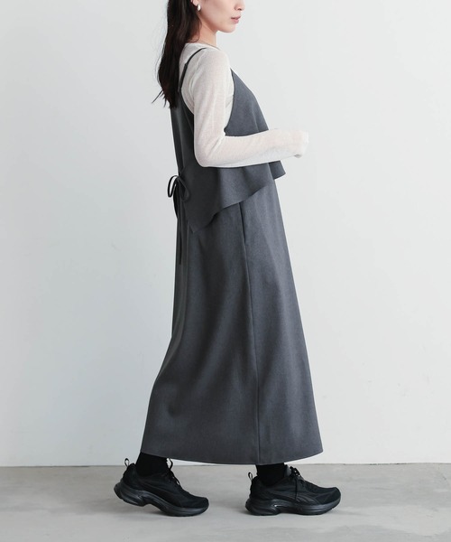 for/c（フォーシー）の「フェイクレイヤードキャミワンピース【サスティナブル】（ワンピース・レディース・チャコール/ライトグレー・L/M）」の21枚目の写真